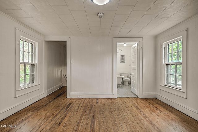 305 West Main Street, Jonesborough, TN 37659