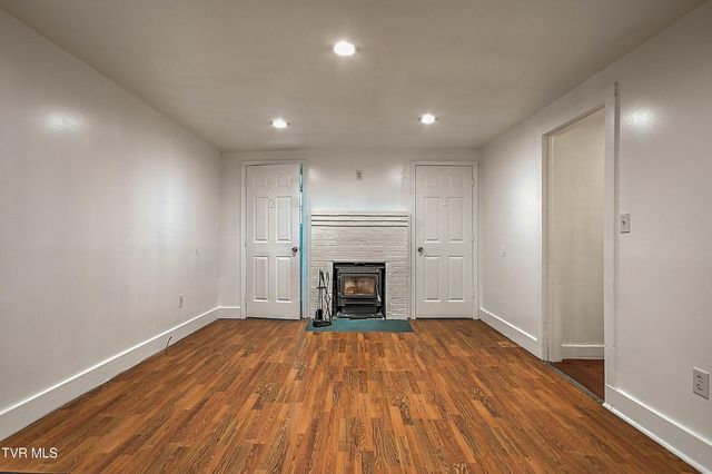 305 West Main Street, Jonesborough, TN 37659