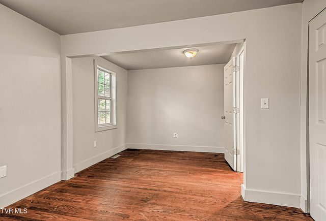 305 West Main Street, Jonesborough, TN 37659