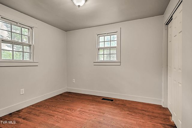 305 West Main Street, Jonesborough, TN 37659