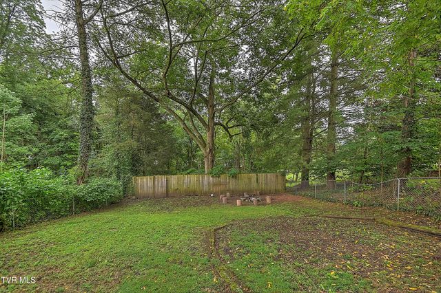305 West Main Street, Jonesborough, TN 37659