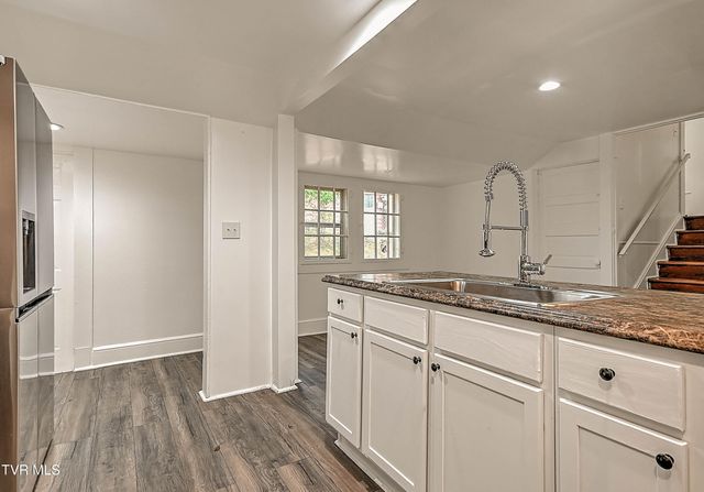 305 West Main Street, Jonesborough, TN 37659