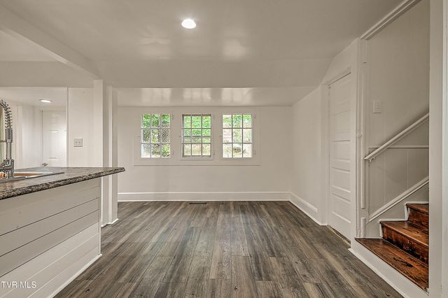 305 West Main Street, Jonesborough, TN 37659