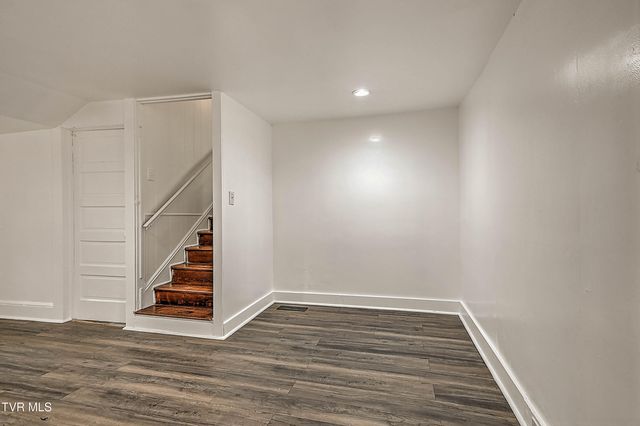 305 West Main Street, Jonesborough, TN 37659