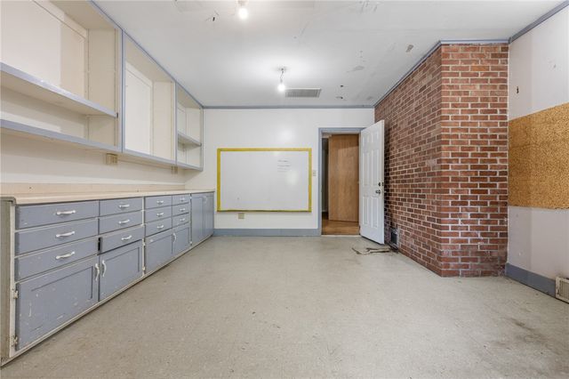 200 Loftin, Harrison, AR 72601