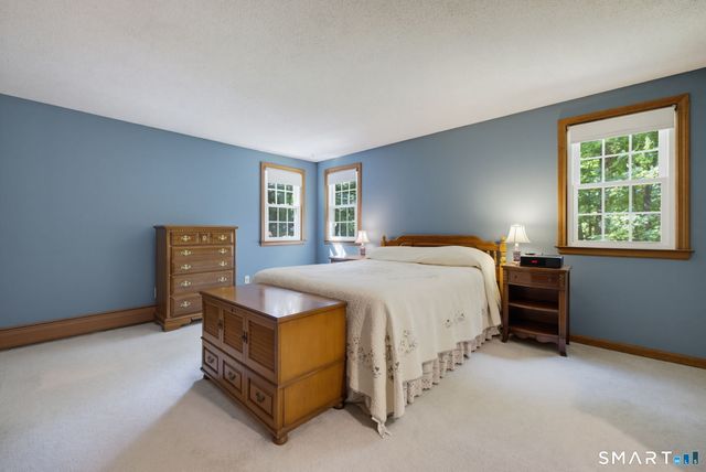 11 Round Hill Road, Granby, CT 06035