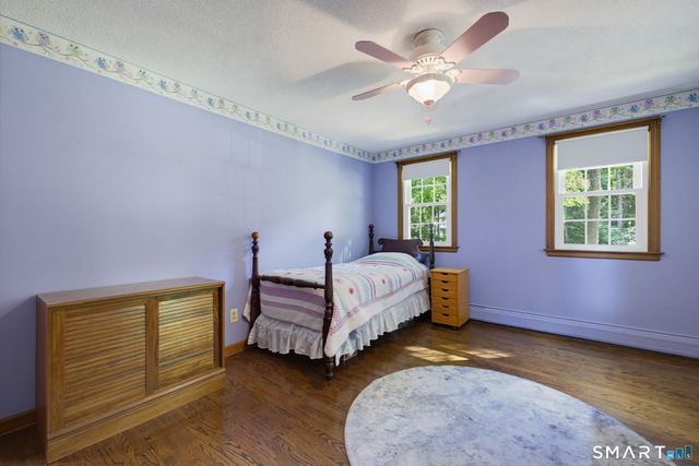 11 Round Hill Road, Granby, CT 06035