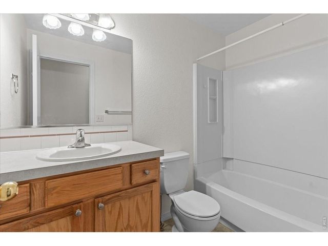 1014 Andrews Peak Dr B105, Fort Collins, CO 80521