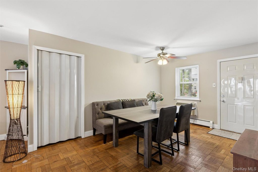 10 Glen Hollow Drive C44, Holtsville, NY 11742 — photo 5