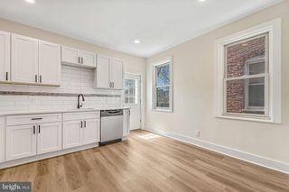 512 ESSEX, Gloucester City, NJ 08030