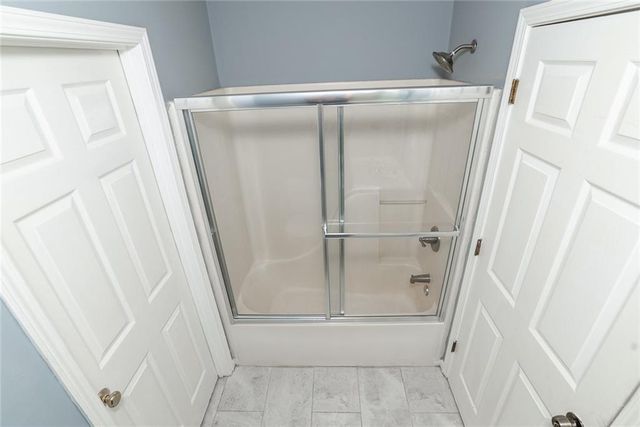 1025 Hunters Oak Trail, Sugar Hill, GA 30518