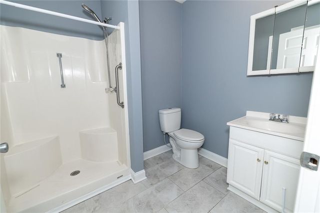 1025 Hunters Oak Trail, Sugar Hill, GA 30518