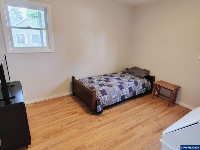 641 Dietz Av NE, Keizer, OR 97303