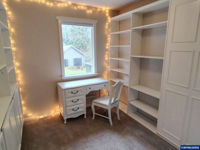 641 Dietz Av NE, Keizer, OR 97303