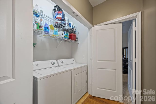 713 Appeldoorn Circle, Asheville, NC 28803