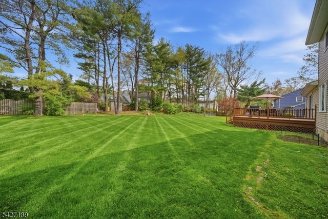 7 Candle Ln, East Brunswick Twp., NJ 08816
