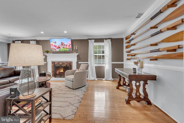1721 URBY DR, Crofton, MD 21114