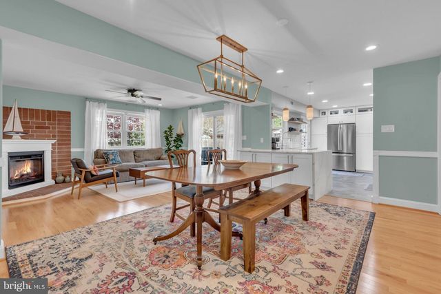 1721 URBY DR, Crofton, MD 21114