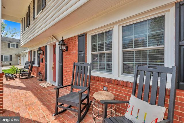 1721 URBY DR, Crofton, MD 21114