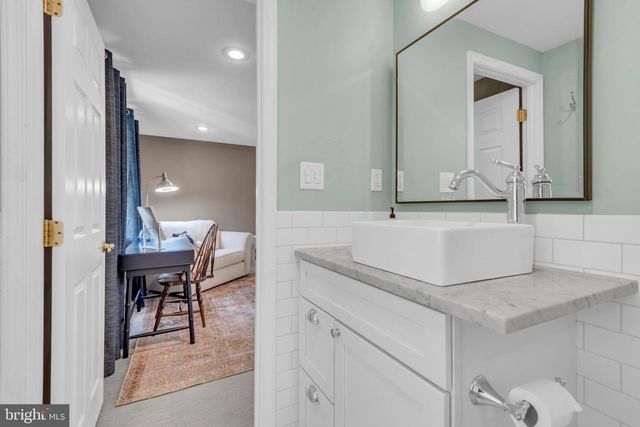 1721 URBY DR, Crofton, MD 21114