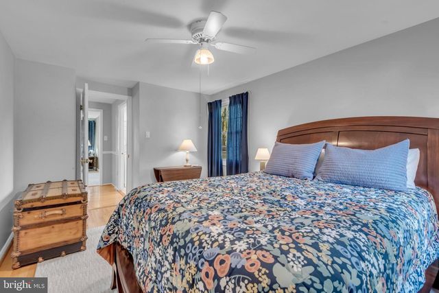 1721 URBY DR, Crofton, MD 21114