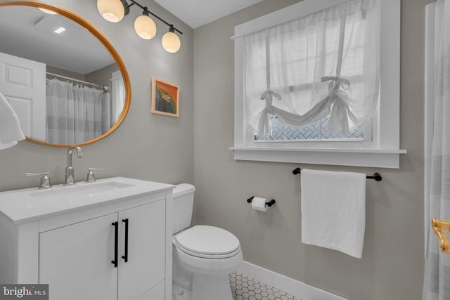 1721 URBY DR, Crofton, MD 21114