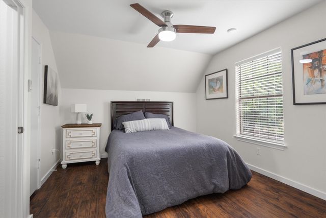 528 Addison Street, Lake Dallas, TX 75065