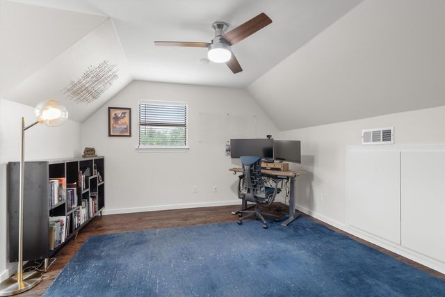 528 Addison Street, Lake Dallas, TX 75065