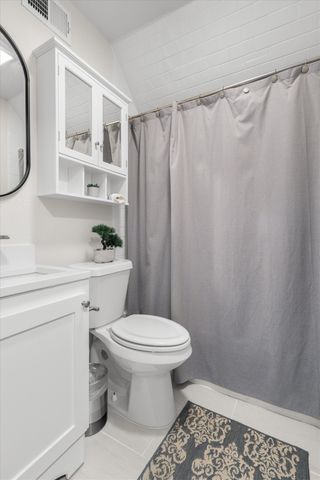 528 Addison Street, Lake Dallas, TX 75065