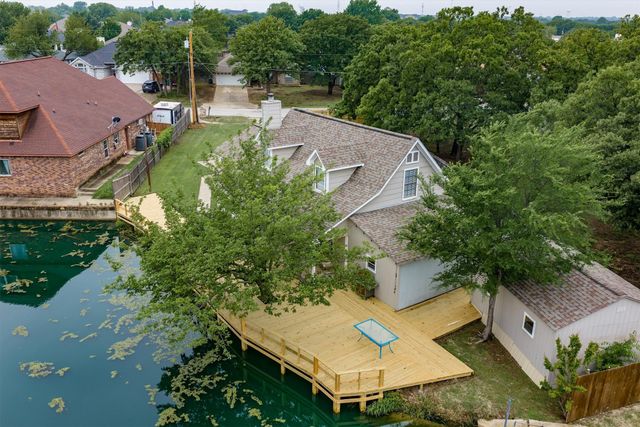 528 Addison Street, Lake Dallas, TX 75065