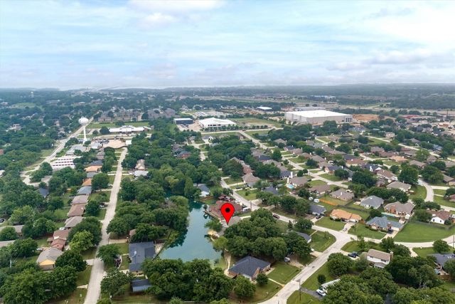 528 Addison Street, Lake Dallas, TX 75065