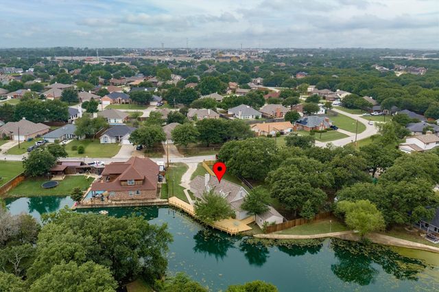 528 Addison Street, Lake Dallas, TX 75065