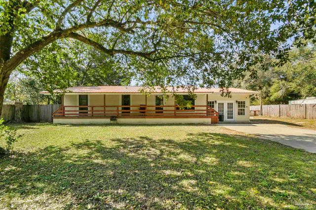 7621 Faith Dr, Pensacola, FL 32534