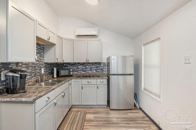 7621 Faith Dr, Pensacola, FL 32534