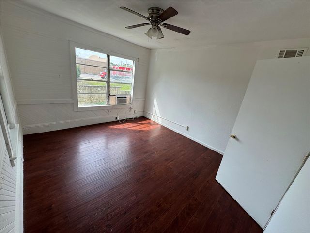 201 N 17th St, Fort Pierce, FL 34950