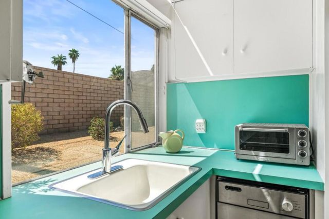 331 Sandpiper Street, Palm Desert, CA 92260