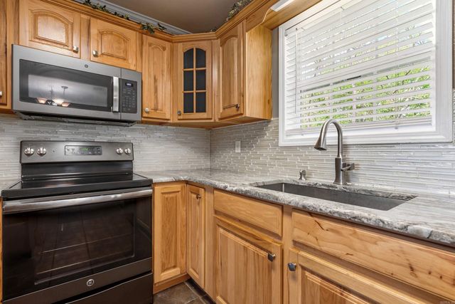 141 Seaburn Lane, Hot Springs, AR 71901