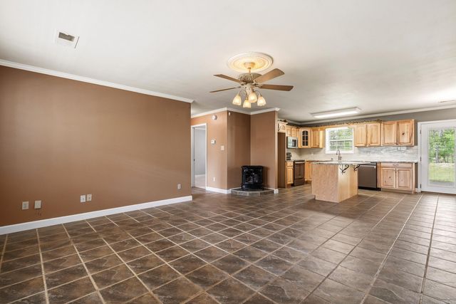 141 Seaburn Lane, Hot Springs, AR 71901