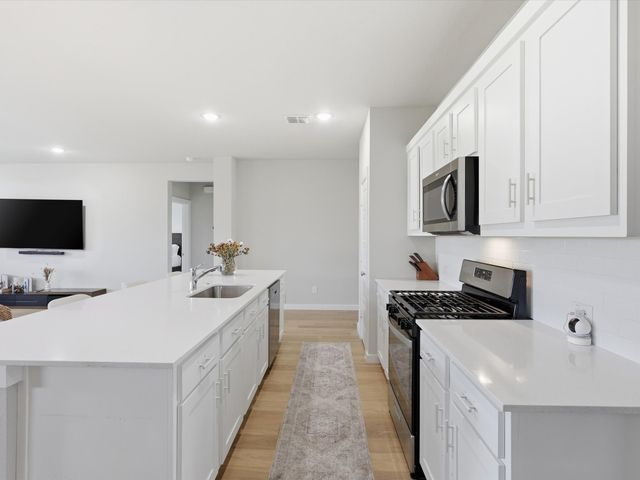 530 Chambers Way Drive, Red Oak, TX 75154