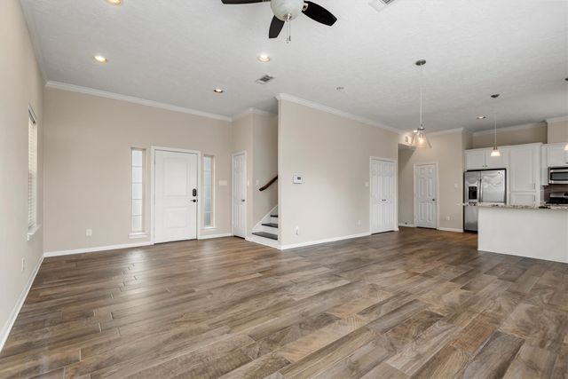 7036 W 43rd Street, Houston, TX 77092