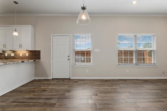 7036 W 43rd Street, Houston, TX 77092