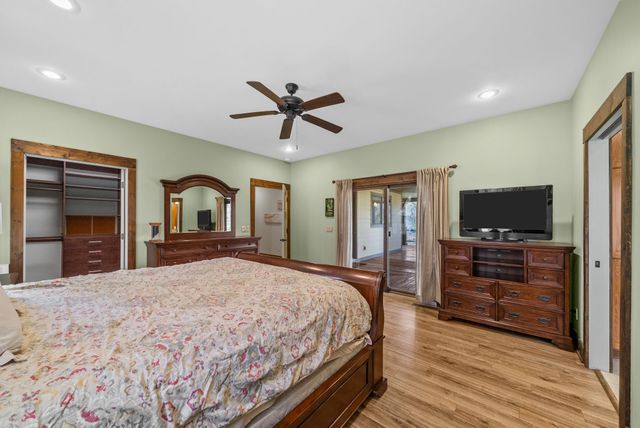 7845 Johnson Mill Rd, Hopkinsville, KY 42240