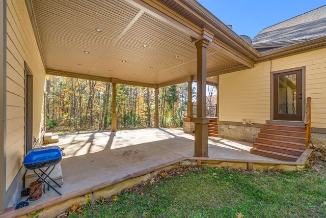 7845 Johnson Mill Rd, Hopkinsville, KY 42240