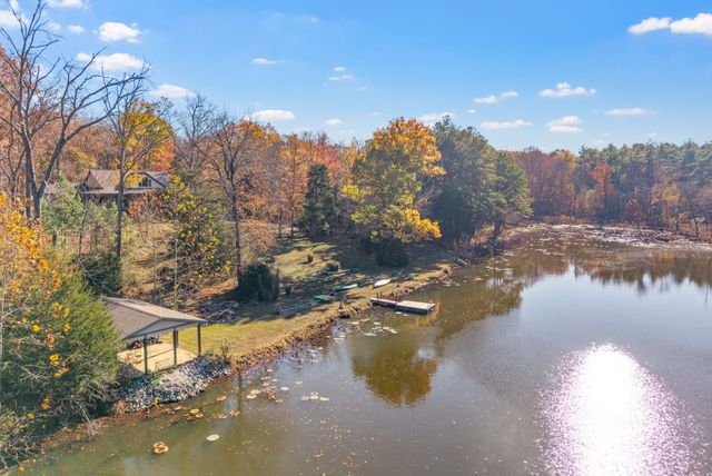 7845 Johnson Mill Rd, Hopkinsville, KY 42240