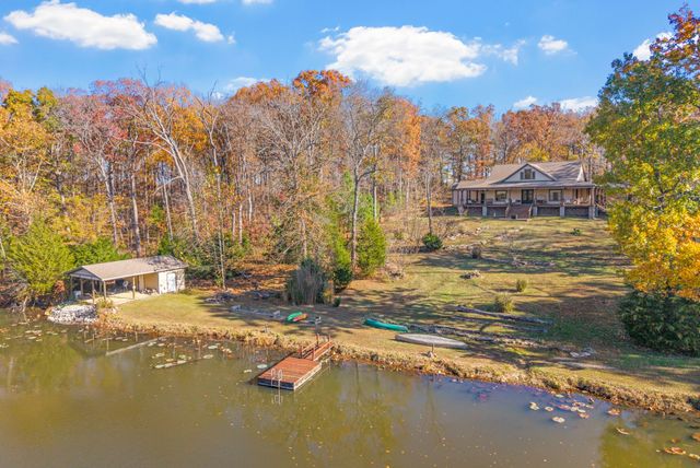 7845 Johnson Mill Rd, Hopkinsville, KY 42240