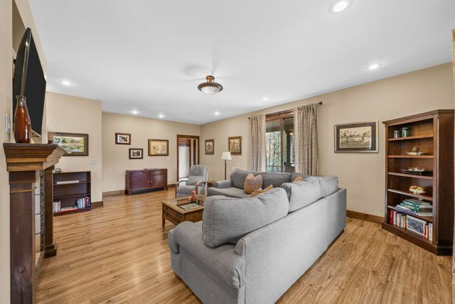 7845 Johnson Mill Rd, Hopkinsville, KY 42240