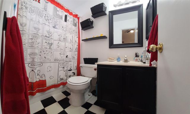 806 Black Locust DR, Pflugerville, TX 78660