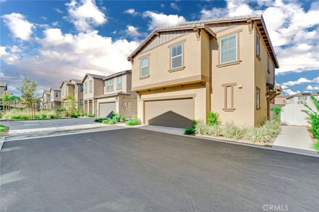 2526 Gunner Ridge, Rialto, CA 92377