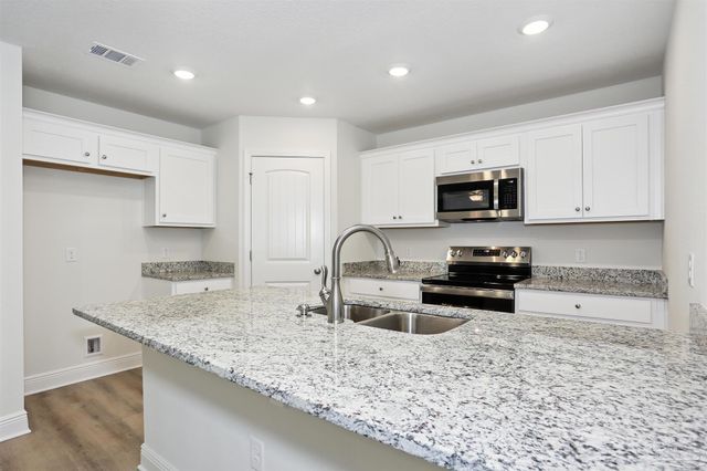 8509 Walnut Ave, Pensacola, FL 32534