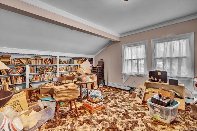 24 Piermont Court, Melville, NY 11747